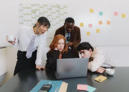 When to Hire a Digital Marketing Agency